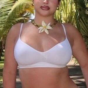 White boob-lifting top